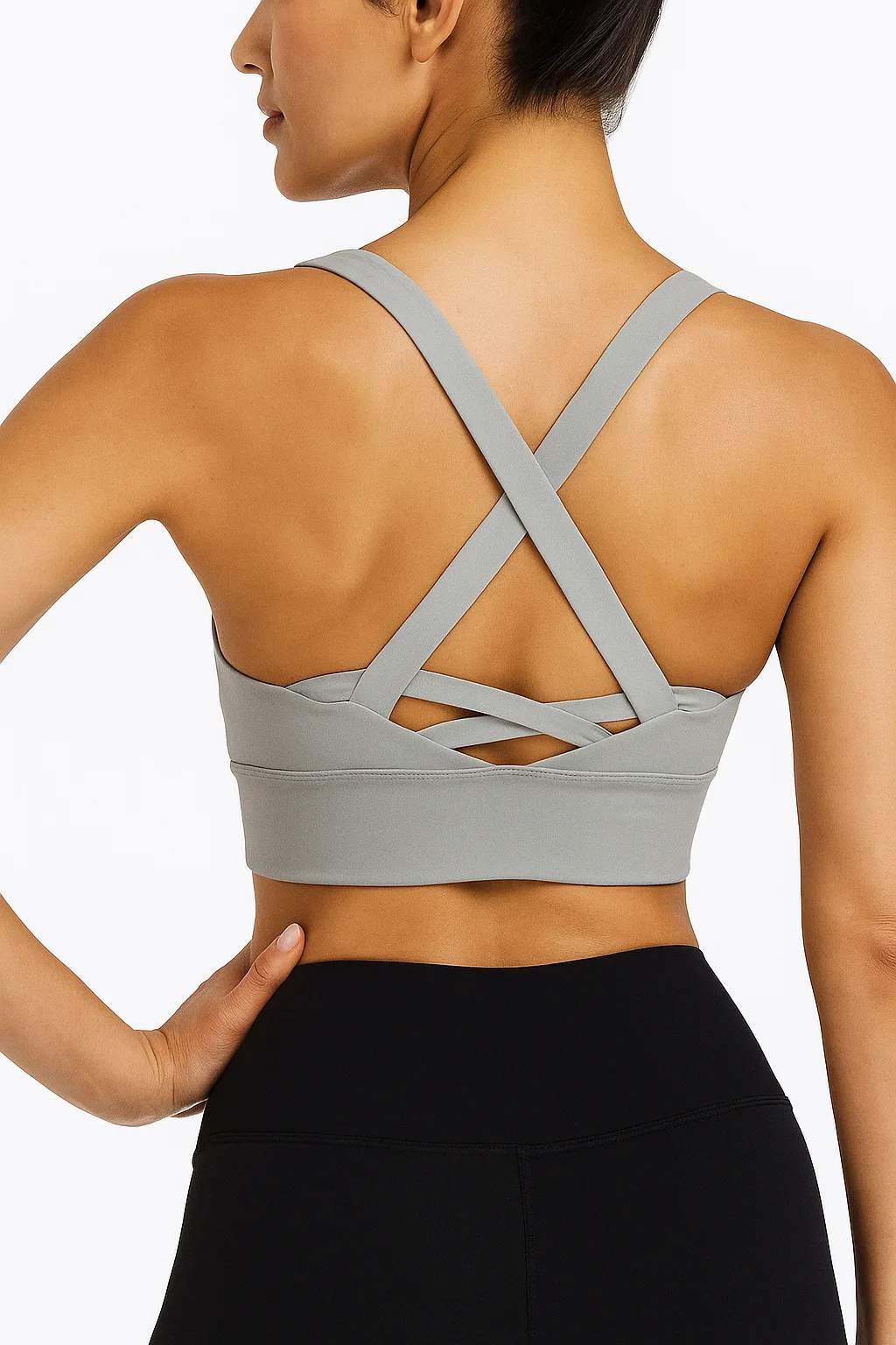 20250818_1617_Gray Sports Bra Back_remix_01k2z9q12aex0b752vvfh8xyq5