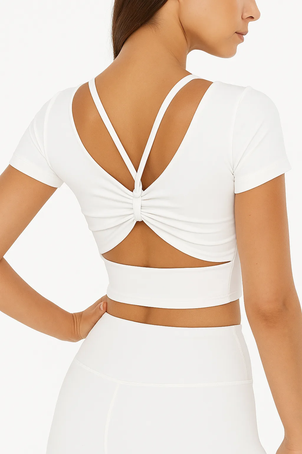 20250819_1403_Ivory Sports Top_remix_01k31meagdek9a59vdebnzhkrj