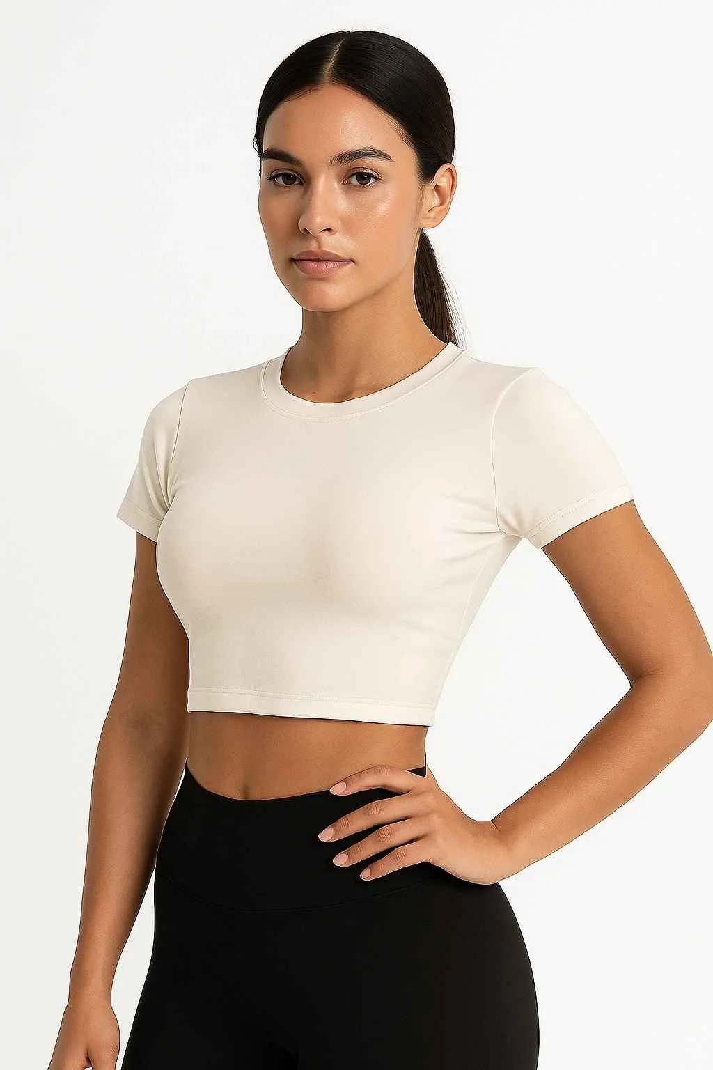 20250829_1217_Ivory Sports Crop Top_remix_01k3v6ab88fbr95e5b09aemq3j_4_11zon