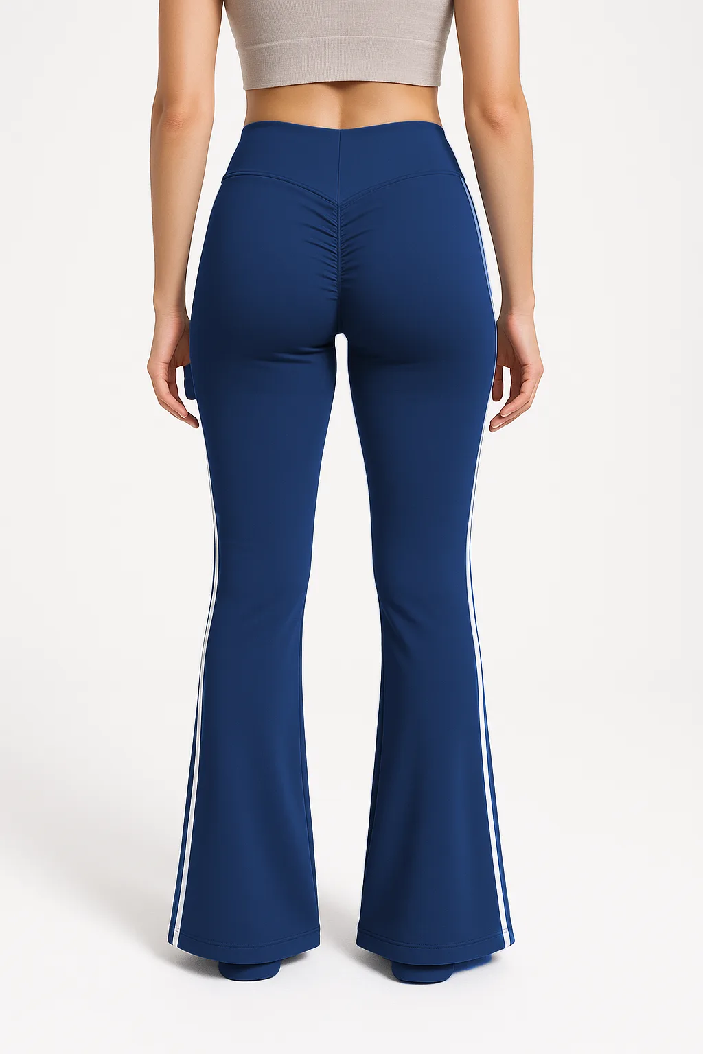 20251129_1150_Blue Flared Athletic Pants_simple_compose_01kb81b5wefstrf5grbkgng7a3 拷贝