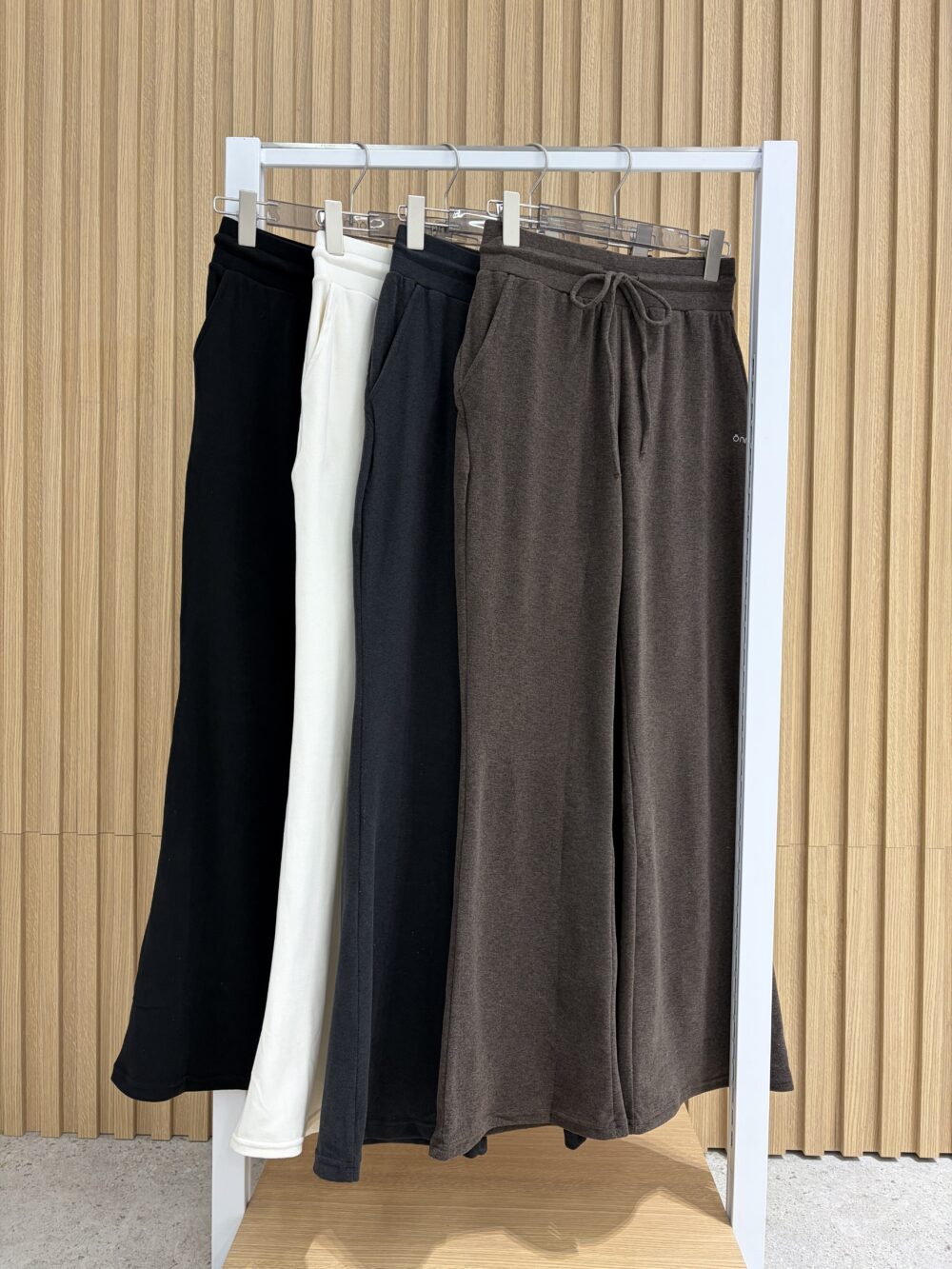 Pantalón Aura Shape