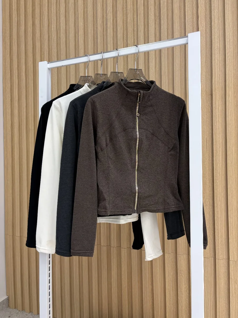 Campera Aura Shape
