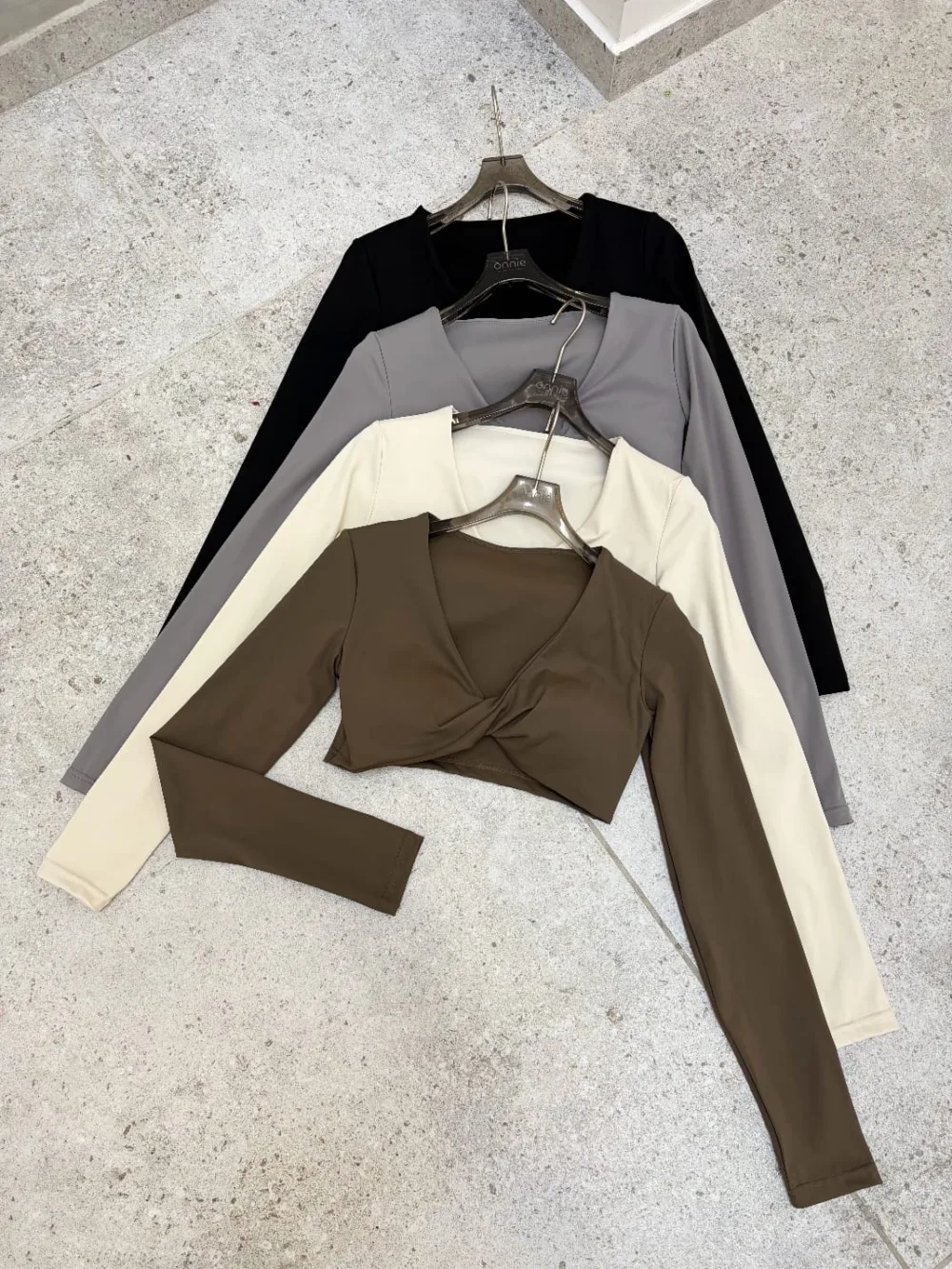 Top Manga Larga Twist